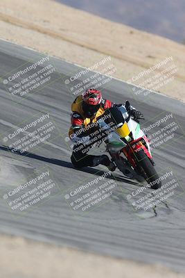 media/Sep-20-2025-Race Pace (Sat) [[d4e1b33f4d]]/Non Verified/Turn 10 (10am)/